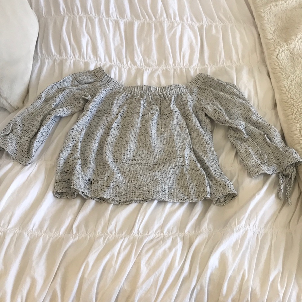 Abbeline off the shoulder top